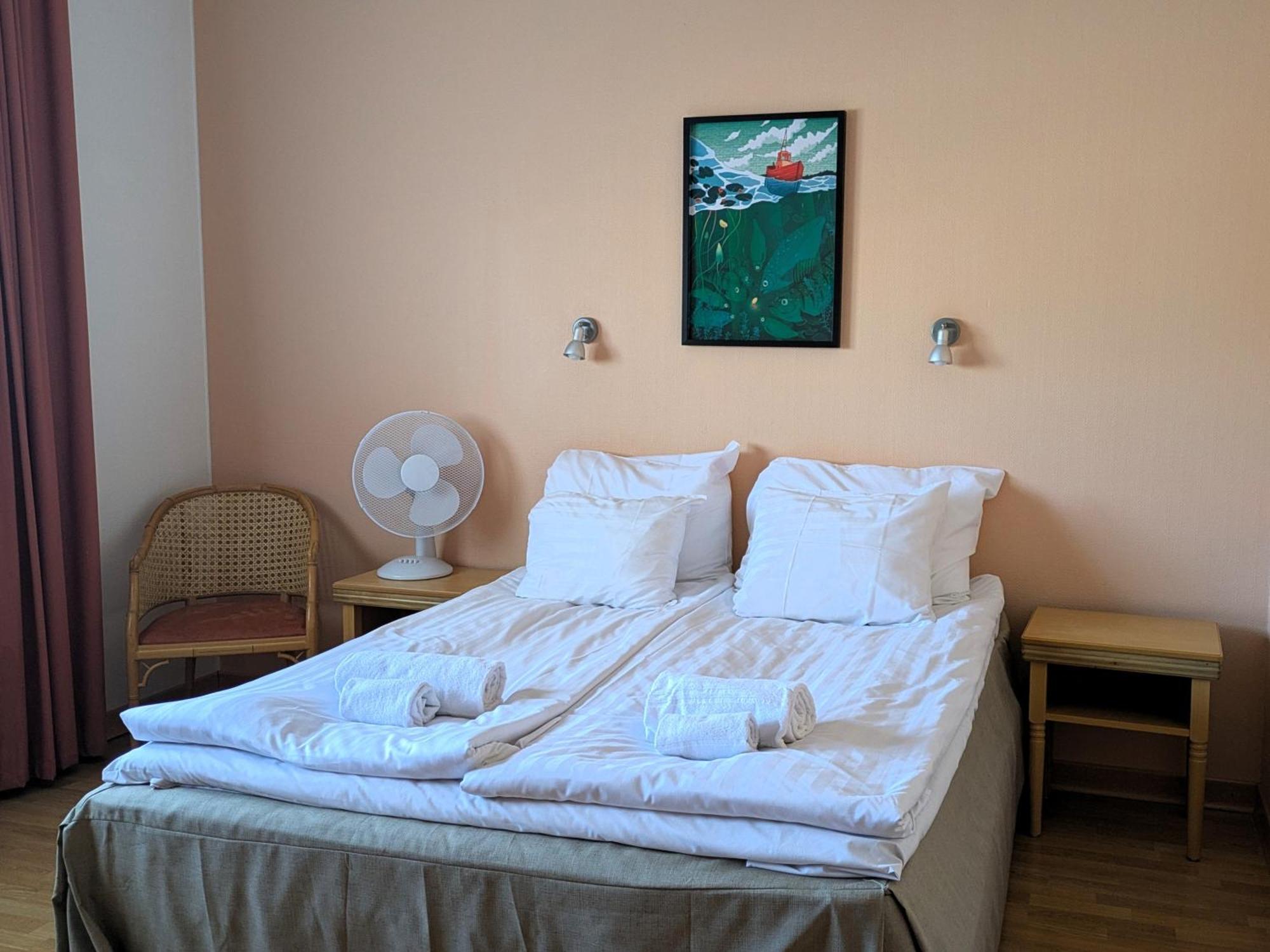 Hiisi Hotel Turku Seaport Экстерьер фото